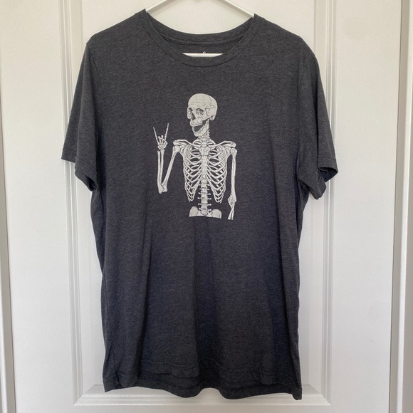 🎃💀HALLOWEEN Unisex Skeleton Rock 'n' Roll Tee! 💀🎃 - Picture 1 of 6